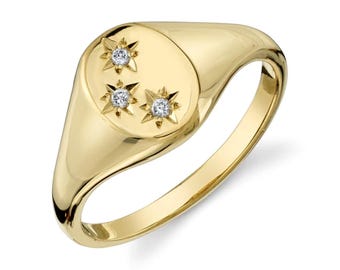 Celestial Starburst Signet Ring – 14K Gold Vermeil, Star-Set Stones, Minimalist Statement Ring