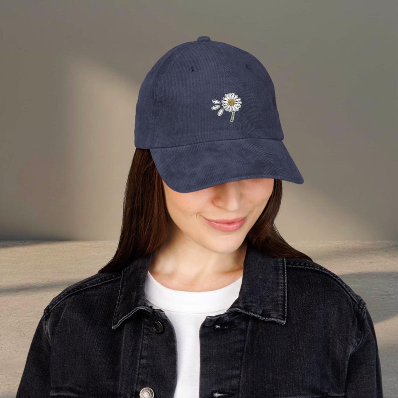 Vintage Embroidered Daisy Corduroy Hat, Cottagecore Floral Baseball Cap, 90s Retro image 9