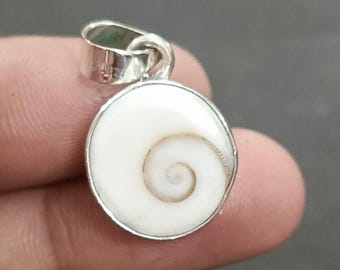 Colgante de concha de ojo de Shiva de plata de ley 925, piedra preciosa de concha natural, joyería de piedra de nacimiento de diciembre hecha a mano.