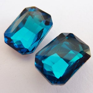 2 glass jewels, 14x10mm, teal, octagon image 1