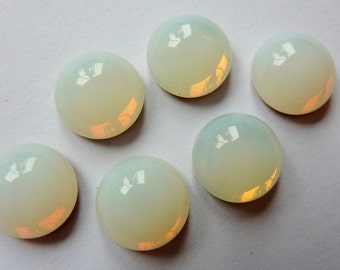 6 glass cabochons, Ø10mm, opal white, round