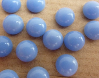 10 glass cabochons, Ø6mm, opaque light blue, round