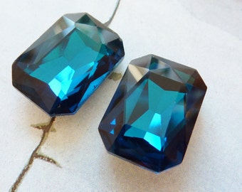 2 glass jewels, 18x13mm, teal, octagon