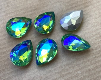 2 glass jewels, 14x10mm, green AB, pear