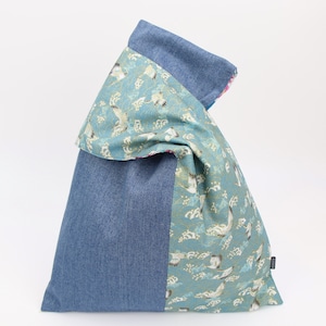 Kimono Knot bag, Japanese fabric bag, Kimono daily bag, wristlet bag, Seigaiha Crane Light Blue