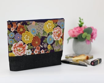ArtisanMade pouch, JapaneseInspired pouch, Handcrafted pouch, Peony, Floral, Popflowers, Purple