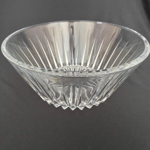 Val Saint Lambert crystal serving bowl, &quot;Balmoral&quot; pattern, 9.75&quot;