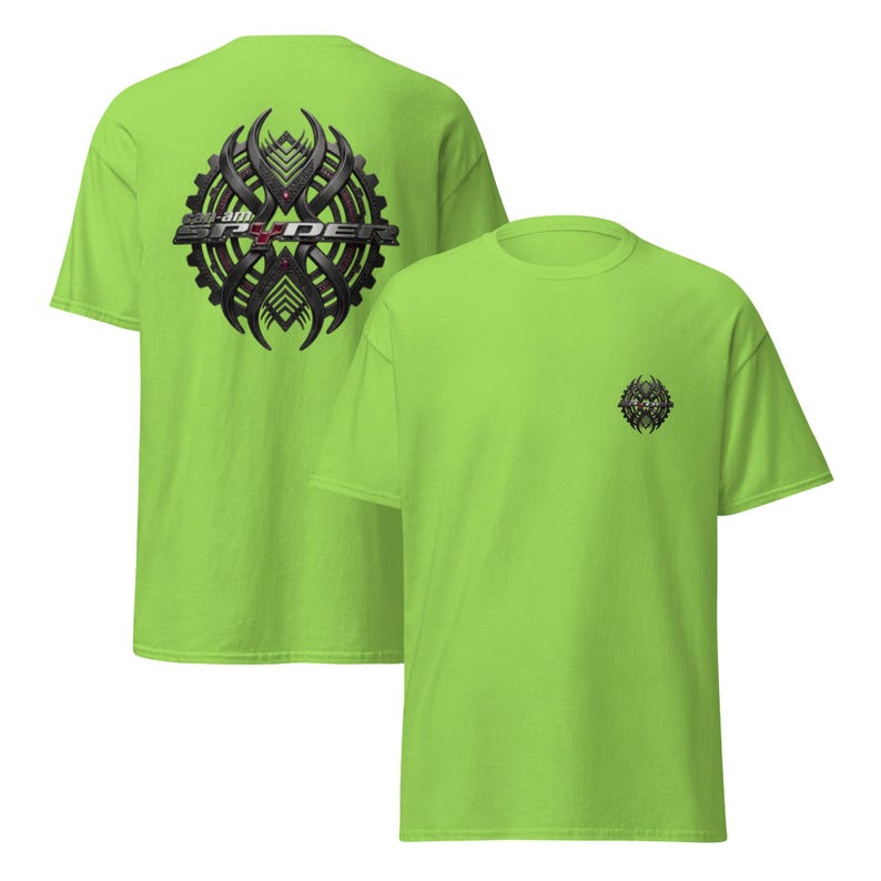 Peut inclure: Deux t-shirts vert citron. L'un porte un grand motif noir et gris au dos avec le texte "Sram Spyder". L'autre t-shirt a une version plus petite du motif sur le devant.