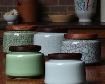 Japanese Celadon Ceramic Tea Caddy – Airtight Zen Storage Jar with Wooden Lid for Tea, Coffee & Spices