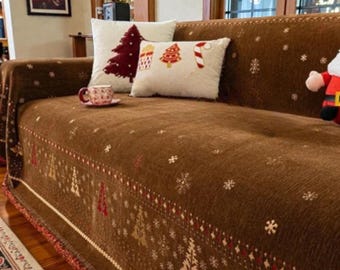 Minimalist Christmas Sofa Cover – Cozy 3-Seater Holiday Protector for a Warm, Festive Living Room Magic