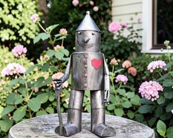 Whimsical Tin Man Garden Statue – Resin Metal-Look Sculpture, Wizard Inspired Yard Decor, Unique Easter Gift, Fantasy Garden Ornament