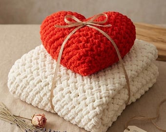 Chunky Knit Blanket & Heart Pillow Set – Cozy Gift for Her – Romantic Home Decor – Handmade Throw Blanket – Valentine Gift