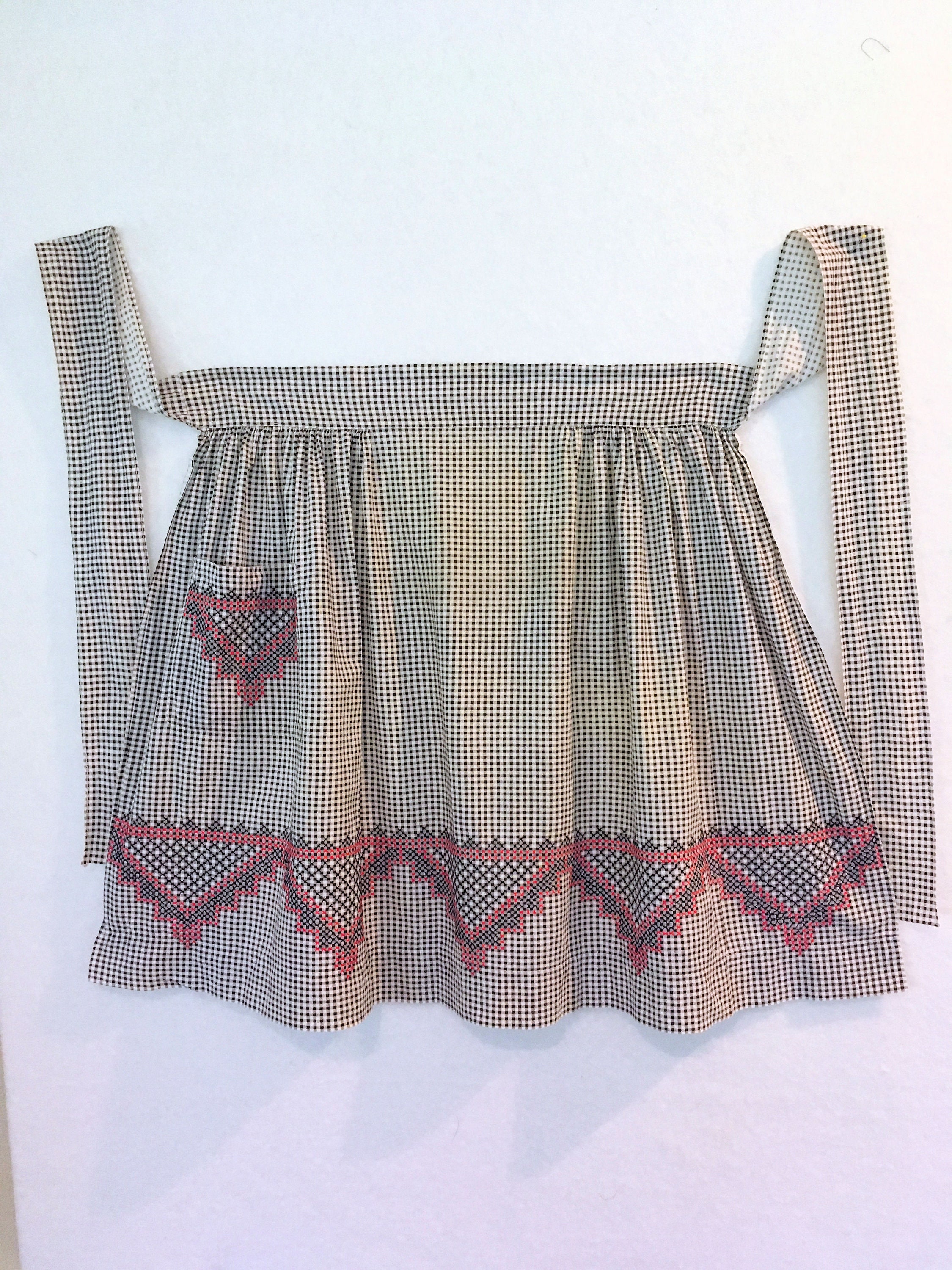 Vintage 1960's Style Half Apron, Black & White Ginghan Cotton