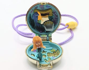 Rare 100% Complete Seashine Mermaid Locket 1993 Bluebird Polly Pocket