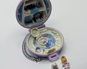 100% Complete Vintage Bluebird Polly Pocket Jeweled Iceland 1992 with Chain
