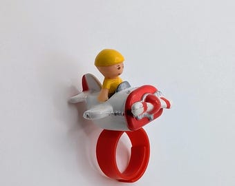 100% Complete Vintage Bluebird Polly Pocket, Wee Willie's Stunt Plane Ring