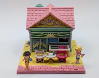 100% Complete Vintage Bluebird Polly Pocket, Beach Cafe 1993