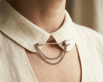 Broche de moissanita en plata de ley • Clip de solapa con doble cadena