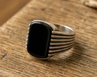 Anillo de sello de ónix negro, anillo llamativo de plata de ley, joyería gótica vintage para hombre.