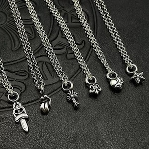 訳ありChrome Hearts 剣のペンダント ネックレス 訳ありChrome Hearts 剣のペンダント ネックレス クロムハーツ