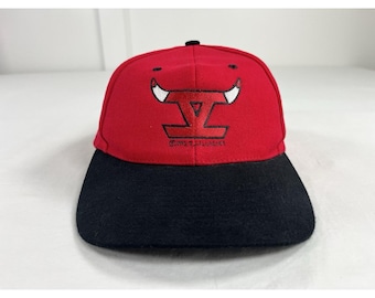 Chicago Bulls Vintage 90s Champion Snapback Hat - NBA Basketball