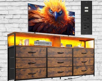 55 Zoll TV Möbel, Moderner Aufbewahrungsschrank, LED Kommode, Ladestation, 9 Stoff Schubladen