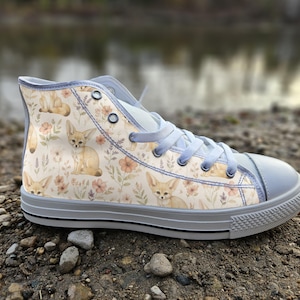 Zapatillas estilo Converse con estampado de zorro fénec / Zapatillas de lona con estampado de fauna del desierto para amantes de los animales / Regalo único inspirado en la naturaleza