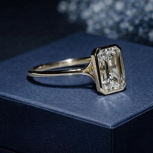 2CT Emerald Cut Moissanite Split Shank Bezel  Engagement Ring in 18K Yellow Gold, Minimalist Solitaire Wedding Ring, Modern Promise Ring