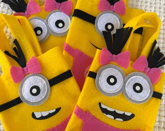 Minions / fiesta para niñas / bolsas de fieltro para fiestas / recuerdos de fiesta / bolsas de souvenirs