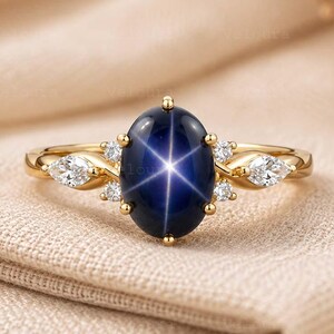 Oval Blue Cabochon Star Sapphire Engagement Ring Vintage Wadding Promise Ring 18K Solid Gold Diamond Accents Ring Anniversary Gift For Love