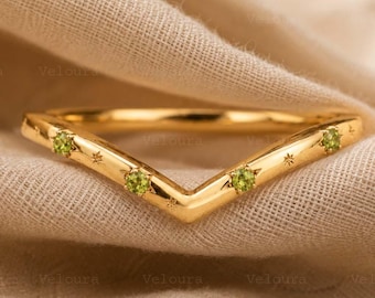 Peridot Curved Wedding Band, Solid Gold Chevron Band, Star Set Peridot Stacking Ring, V Shape Matching Engagement Ring Bridal Band for Women