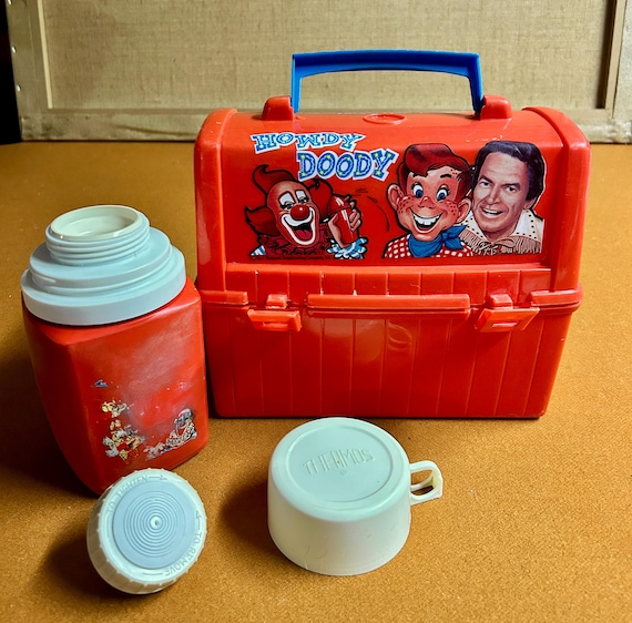 Thermos Howdy Doody Lunch Box Set Red Good Vintage 1950s Plastic TV Show Collect