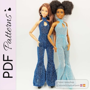 Puede incluir: Dos muñecas con monos brillantes. Una muñeca lleva un mono azul oscuro y la otra uno azul claro. Ambos monos tienen cuello halter y perneras acampanadas. La imagen incluye el texto "PDF Patterns".