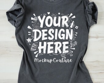 Maqueta de camiseta Comfort Colors Pepper / Camiseta gris oscuro vista desde arriba (descarga digital)