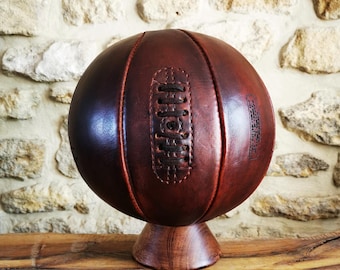 Ballon de basket vintage en cuir – fait main, taille 7, personnalisable – objet déco rétro & idée cadeau unique - Ballon brun marron