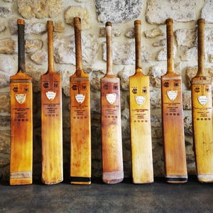 Personalized VINTAGE CRICKET BAT With Custom Engraving – Antique 1940s Wooden Collectible - Home Wall Decor And Cricket Fan Gift