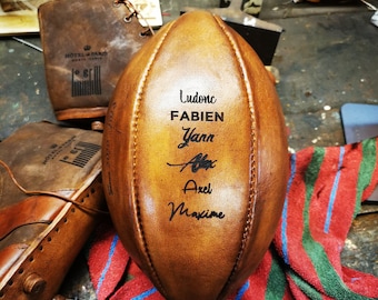 s*f様 1919年 ラグビーボール ヴィンテージ 本革 ヴィンテージレザー 1940 年代 ラグビーボール - Etsy 日本