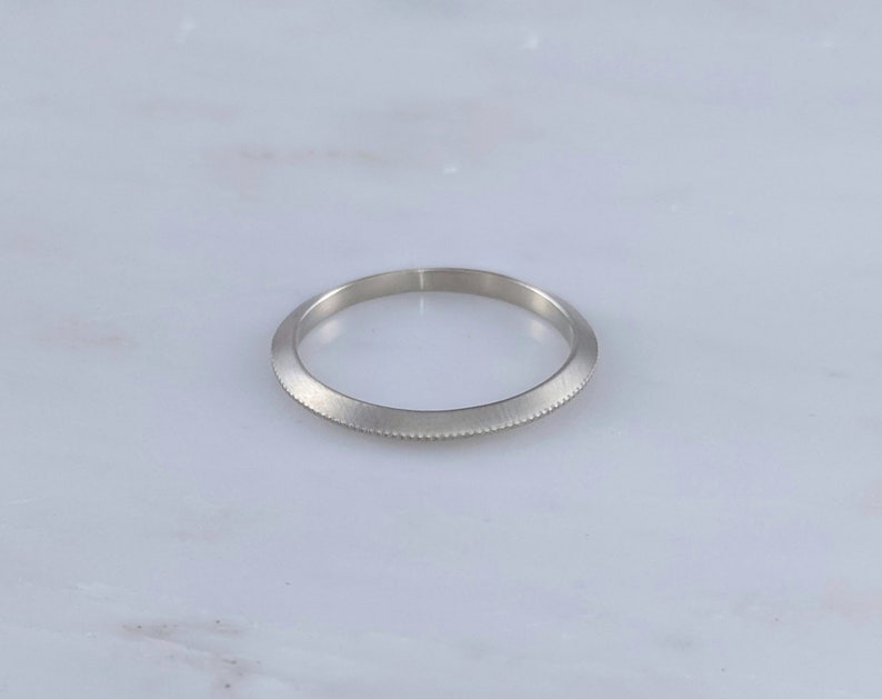 Solid 14K White Gold Wedding Band Knife Edge Band Milgrain Etsy