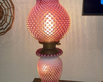 フェントン クランベリーガラス ワイルドローズランプ; フェントン