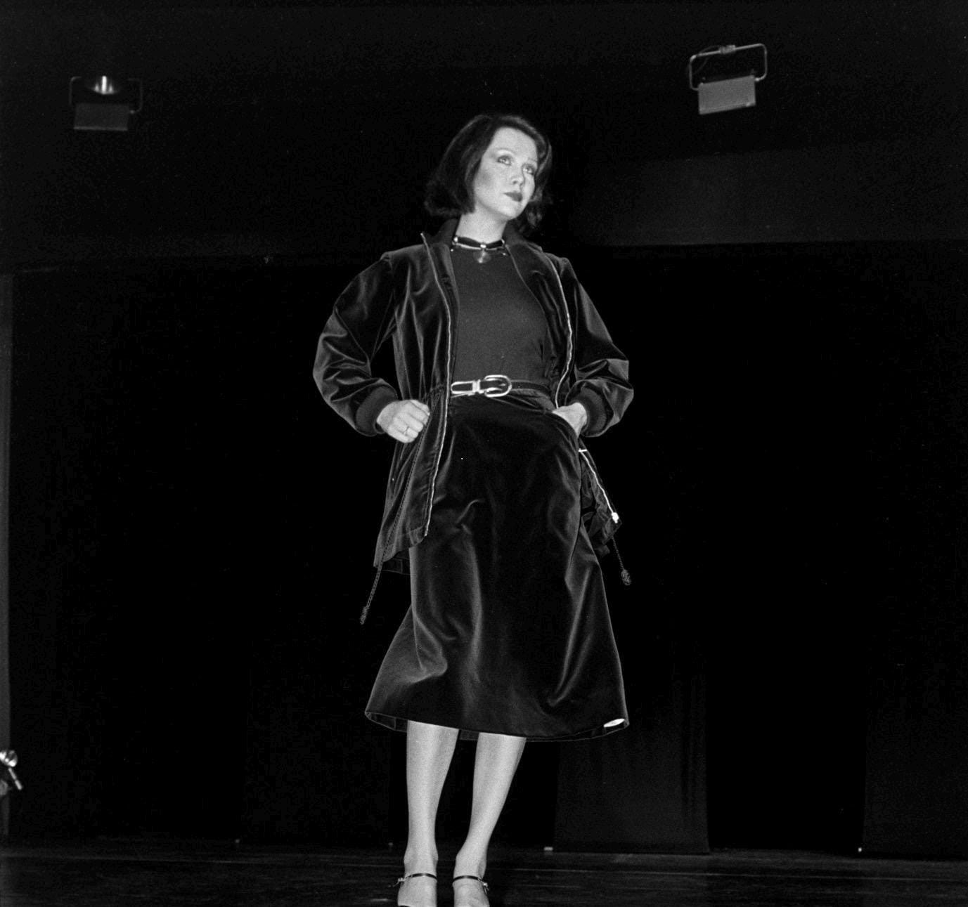 ヴィンテージ⭐︎イヴ・サンローランリヴゴーシュ　イタリア製カシミアマフラー Saint Laurent Rive Gauche Vintage - Etsy
