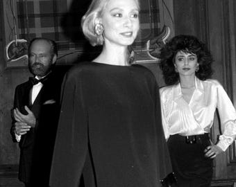 Abito tunica Gucci Autunno/Inverno 1987 in seta con perline / Rosso e nero / Documentato / Archivio anni '80 / Vintage anni '80 / Raro archivio
