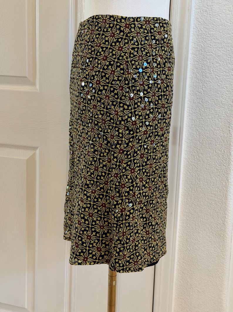Versace Versus F/W 1996 Runway Silk Sequin Skirt by Gianni Versace | Documented image 9