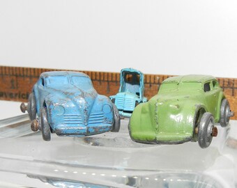 metal toy cars 1940s