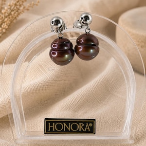 brown dress matching earrings Silver Earrings with Dark Brown Dress Outfits (3 ideas & outfits)