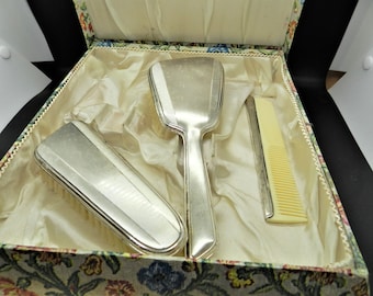 Vintage Alpaca Silver Dresser Set - Brush - Comb- Clothes Brush