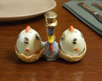 Vintage Lusterware Stork  Japan Salt and Pepper Shaker Set