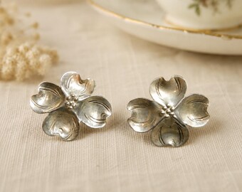 Vintage Stuart Nye Sterling Silver Dogwood Screw Back Earrings