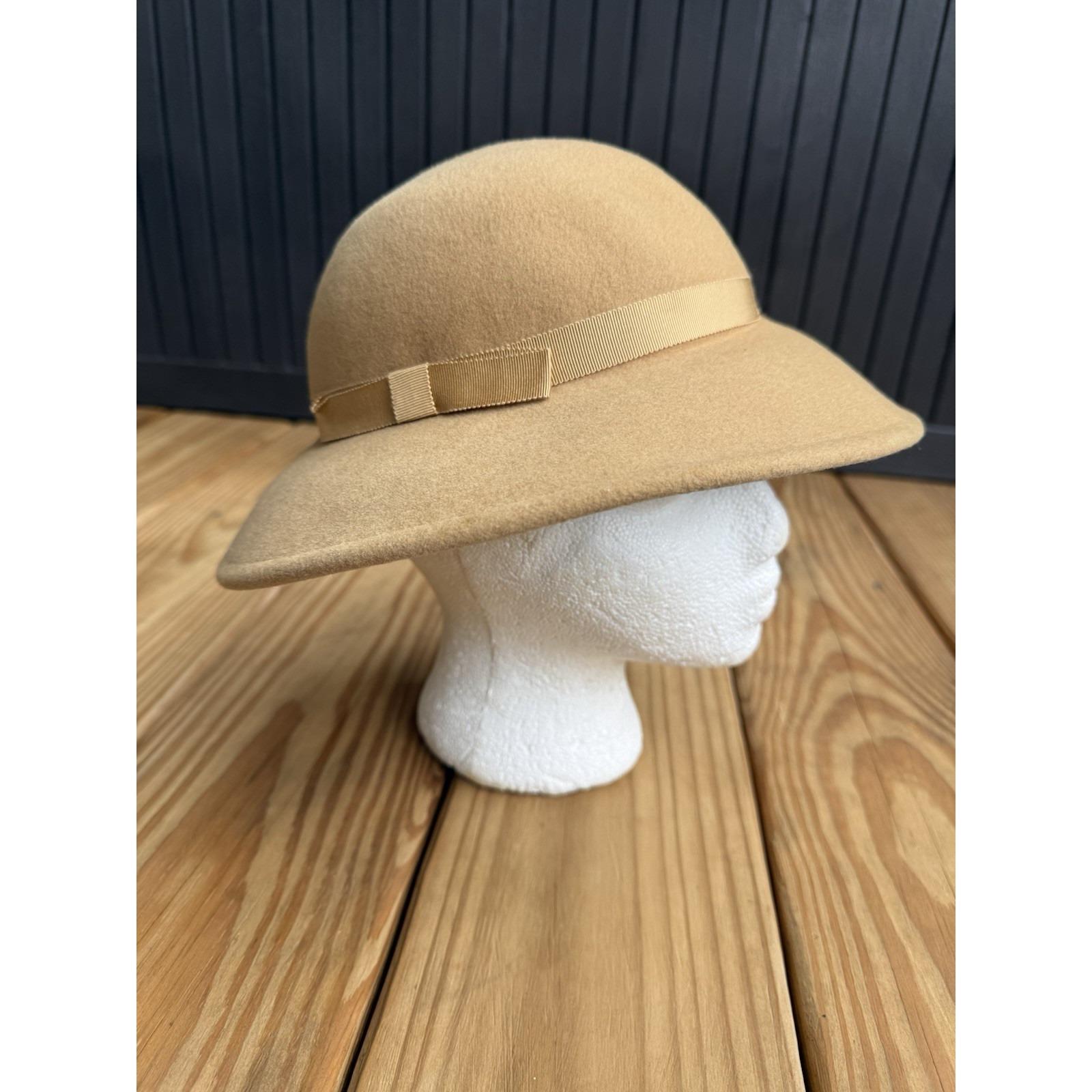 Vintage Women\'s Burberrys of London Cloche Tan Wool Hat One Size Vintage Burberry Hat - Etsy main image 2