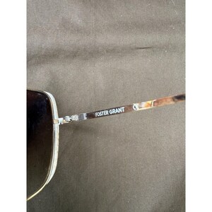 Gafas de sol vintage Foster Grant Y2K de gran tamaño con cristales cuadrados y diamantes de imitación dorados 0L0521 imagen 5