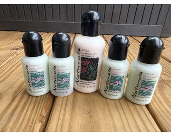Lote de lociones para masaje de pies Avon Naturals vintage con menta y lociones corporales.